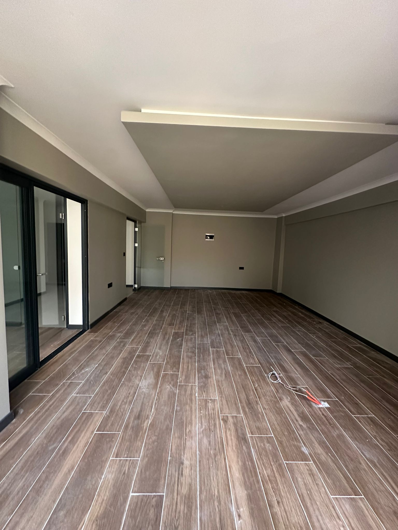 MABEL GAYRİMENKUL/ BEŞİKDÜZÜ/ ÇARŞI İÇİ SATILIK KOMPLE BİNA